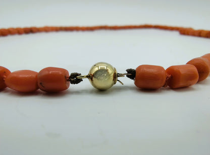 Blood coral necklace with gold ball clasp, 57.5 cm