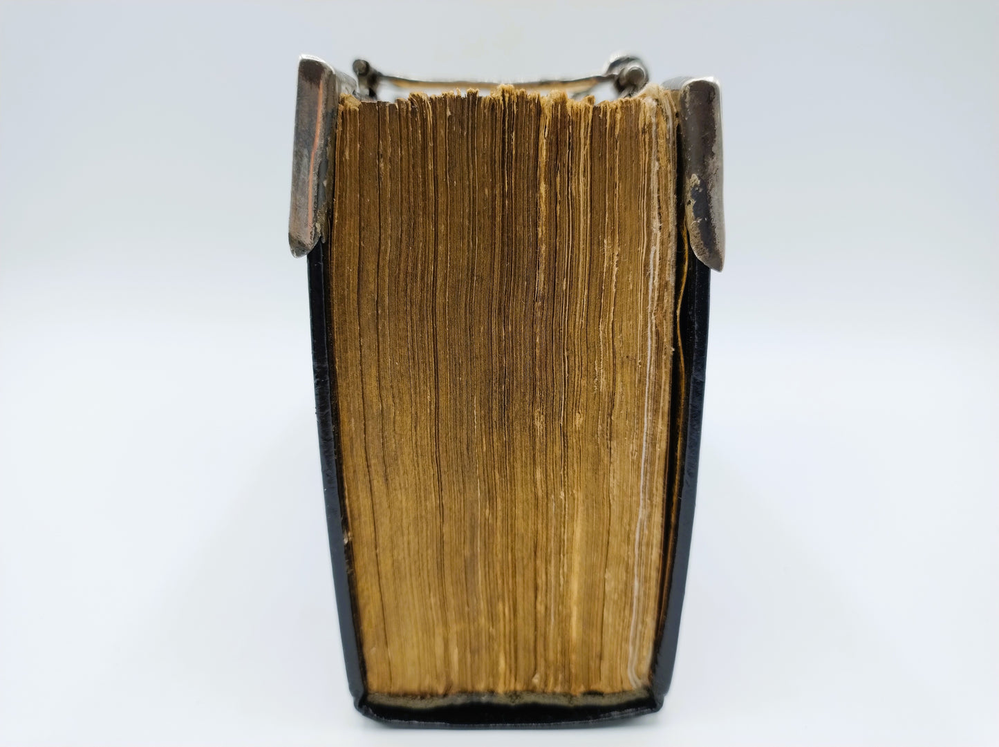 Bibel mit Silberverschlüssen, Amsterdam, 1691