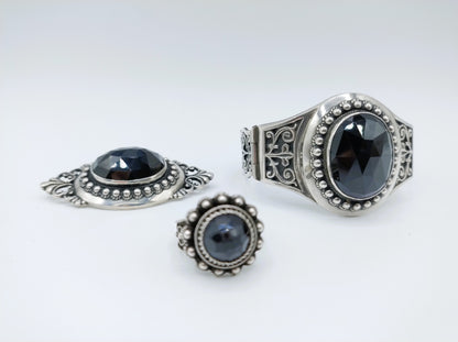 Jewelry set, silver bracelet, brooch and ring, Niekerk, Schoonhoven.