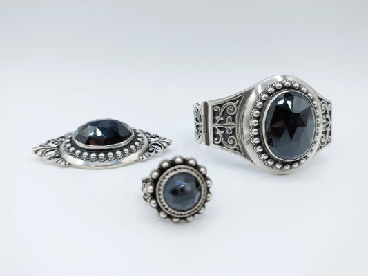 Jewelry set, silver bracelet, brooch and ring, Niekerk, Schoonhoven.