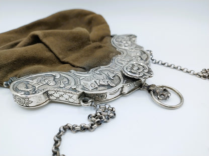 Zilveren tasbeugel met fluwelen tas, A. Offringa, Huizum, 1797