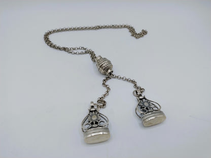 Zilveren heren chatelaine, Fa. Niekerk, Schoonhoven, 43 cm.