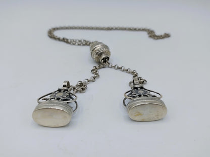 Zilveren heren chatelaine, Fa. Niekerk, Schoonhoven, 43 cm.