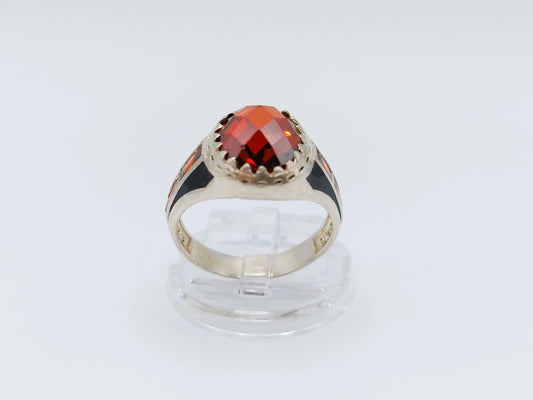 Zilveren ruby ring, 19.5 mm