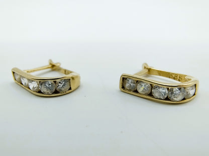 Goldohrringe mit Zirkonia