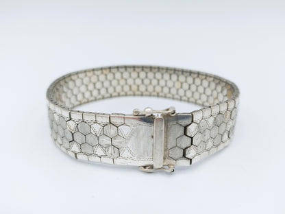 Zilveren armband met bloemmotief, 19,5 cm.