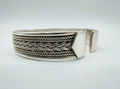 Zilveren armband met touwmotief
