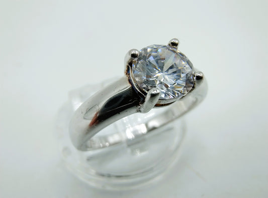 Zilveren solitair ring met zirkonia, 17 mm.