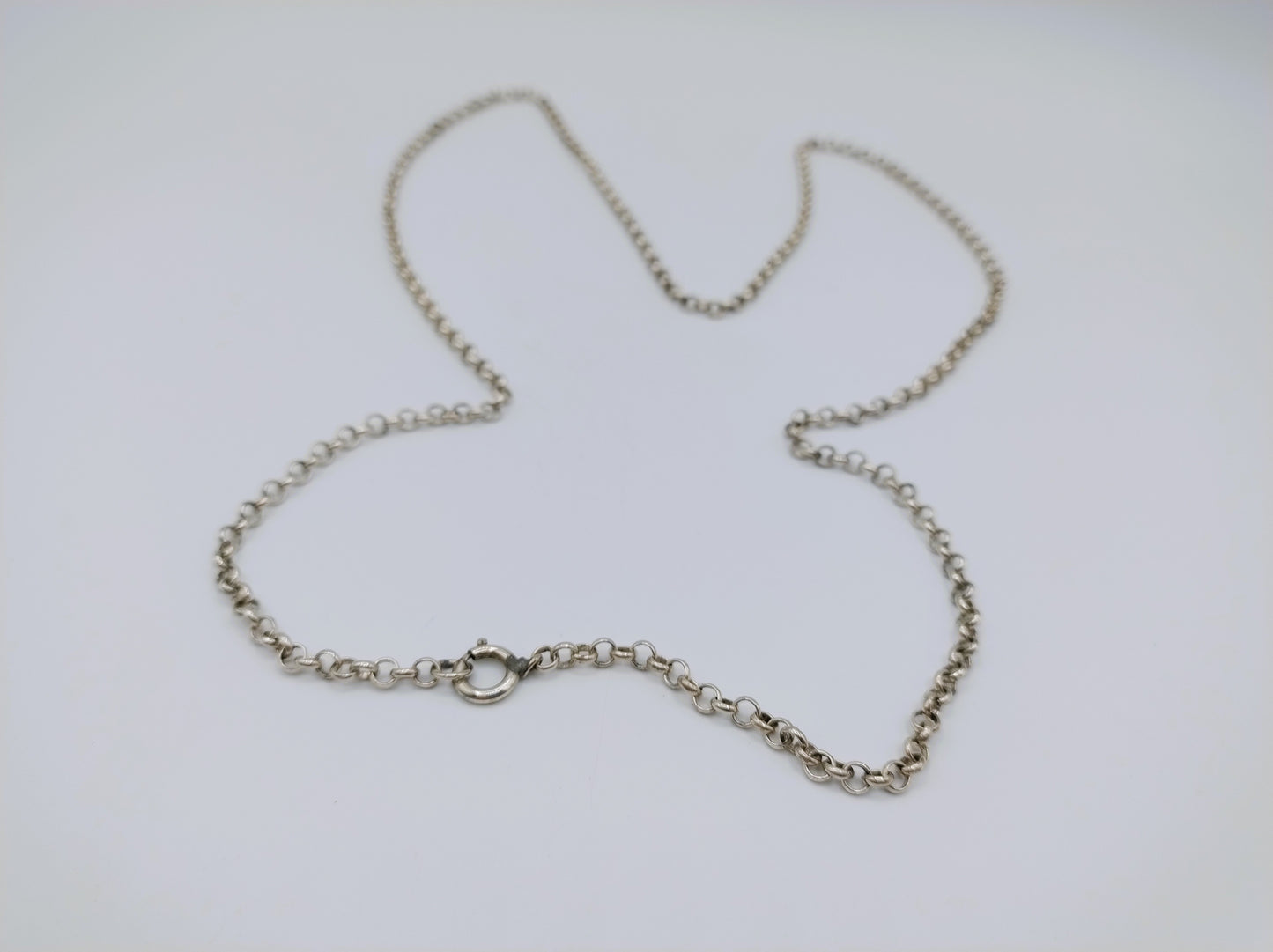 Zilveren jasseronketting, 84 cm.