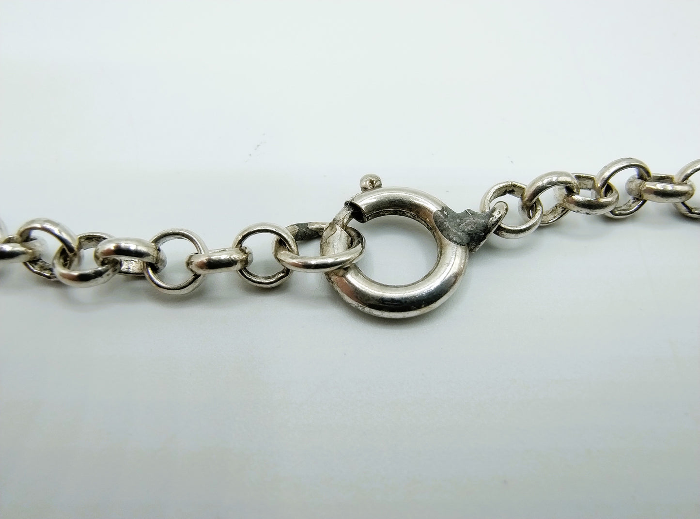 Zilveren jasseronketting, 84 cm.