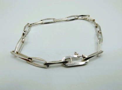 Zilveren 'close forever' armband, 18,5 cm