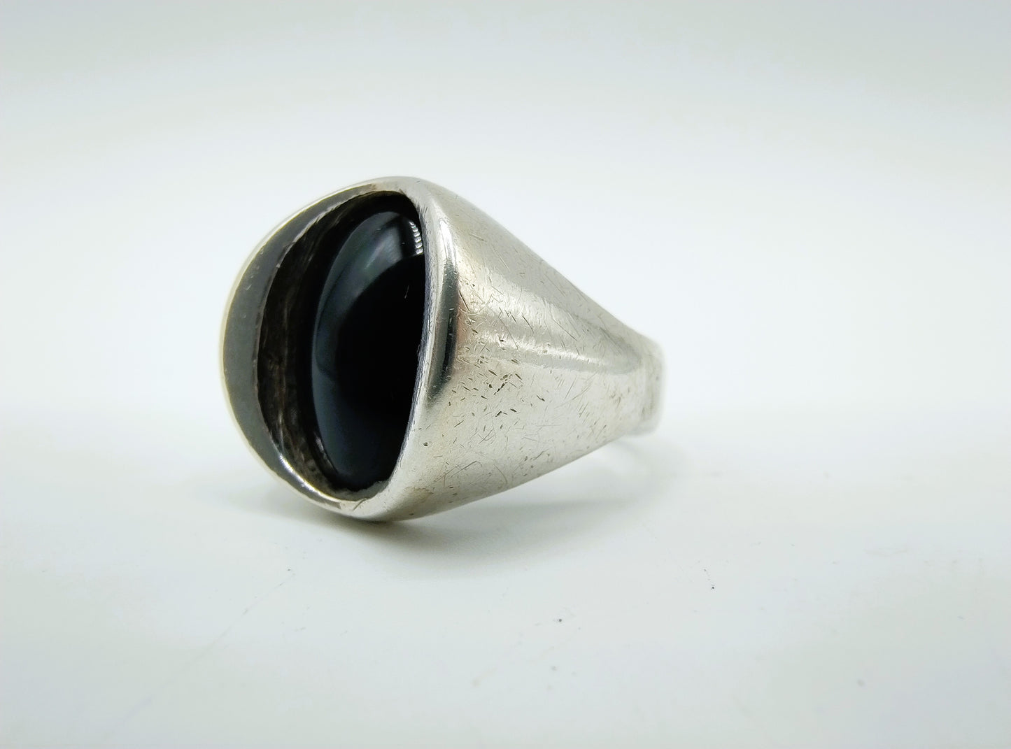 Zilveren ring met Onyx, 835, 17 mm