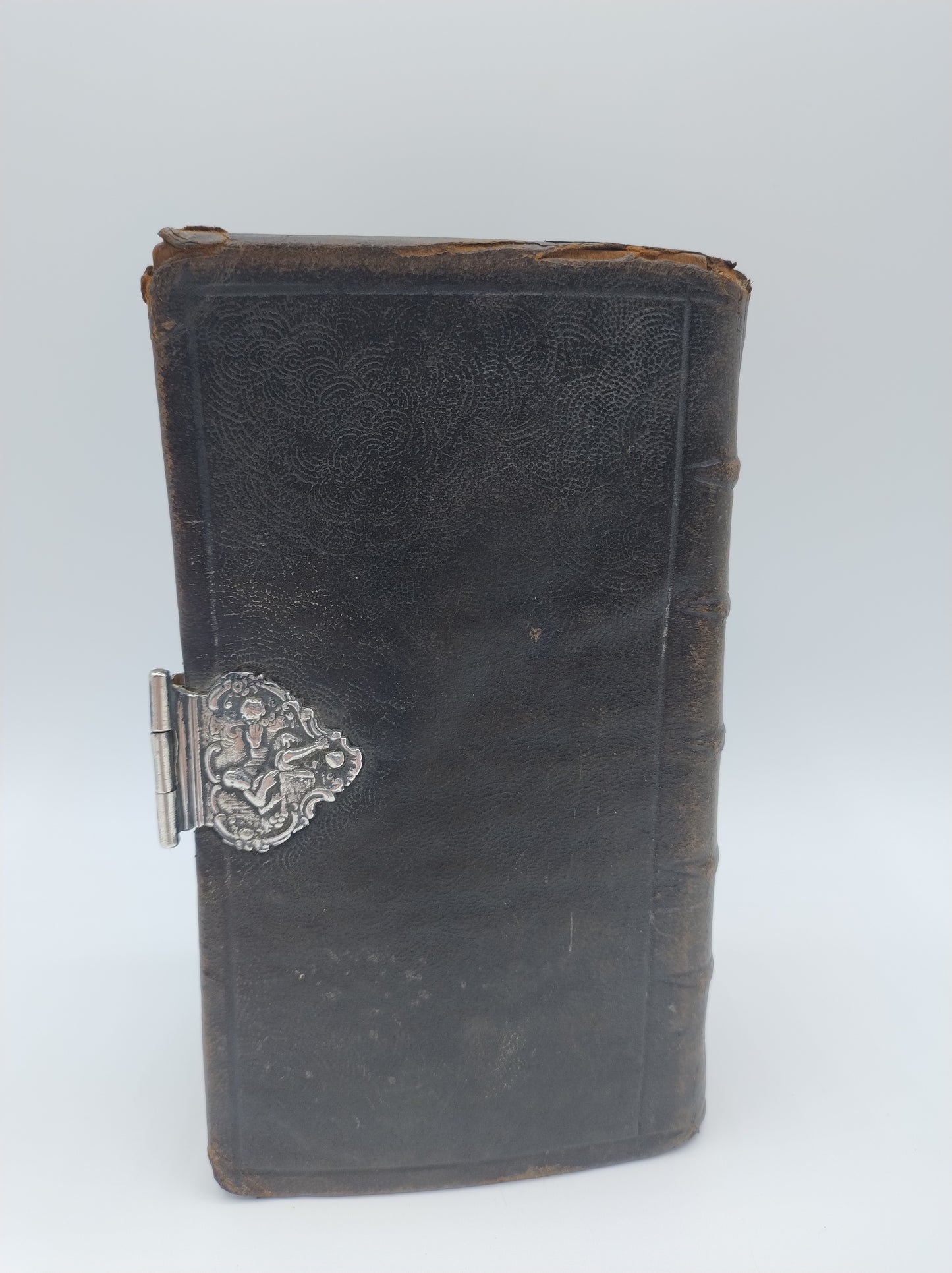 Bible with silver lock R. van der Wolde, Meppel, 1810