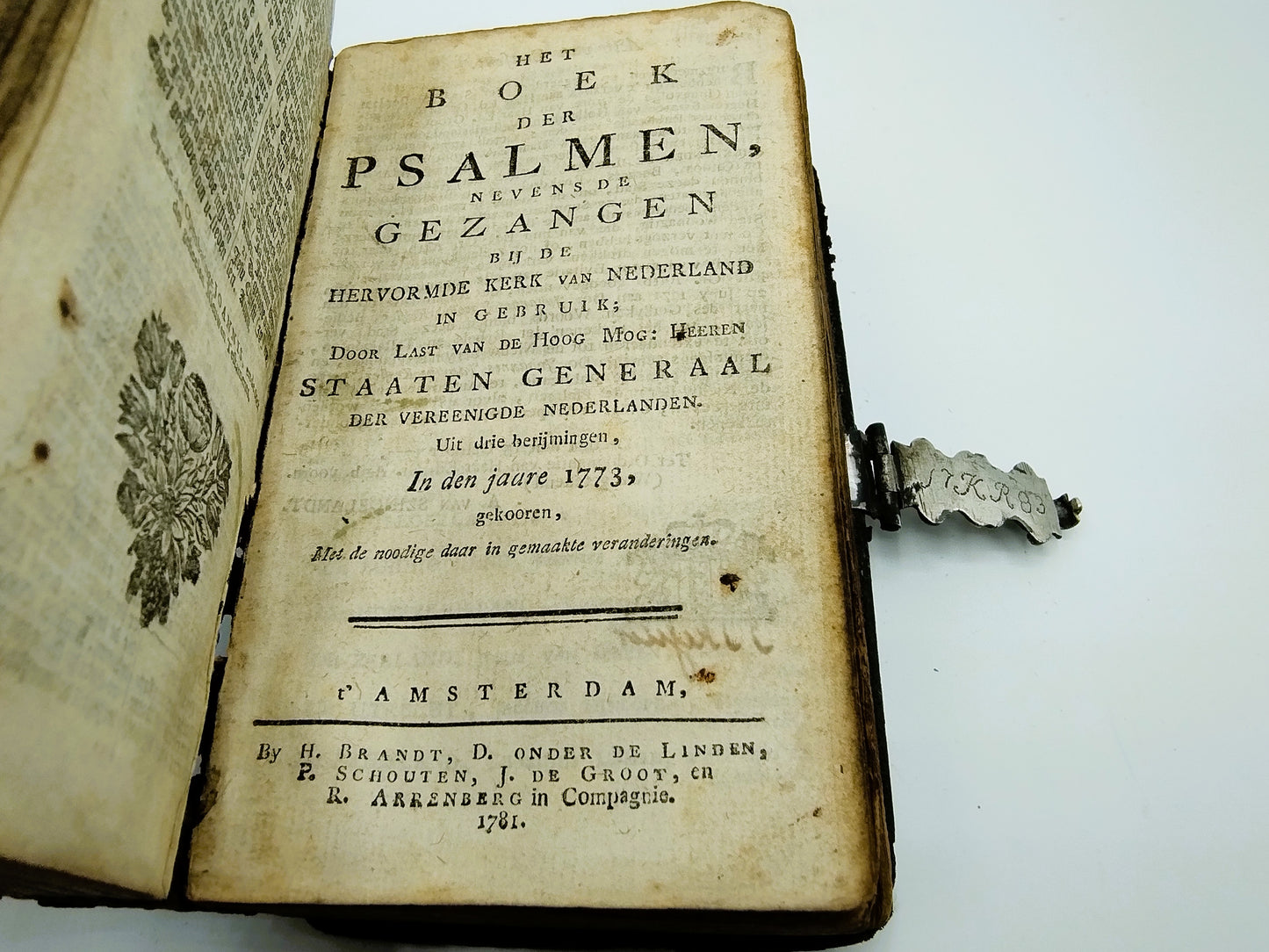 Antique Bible with silver clasp, Dordrecht, 1783