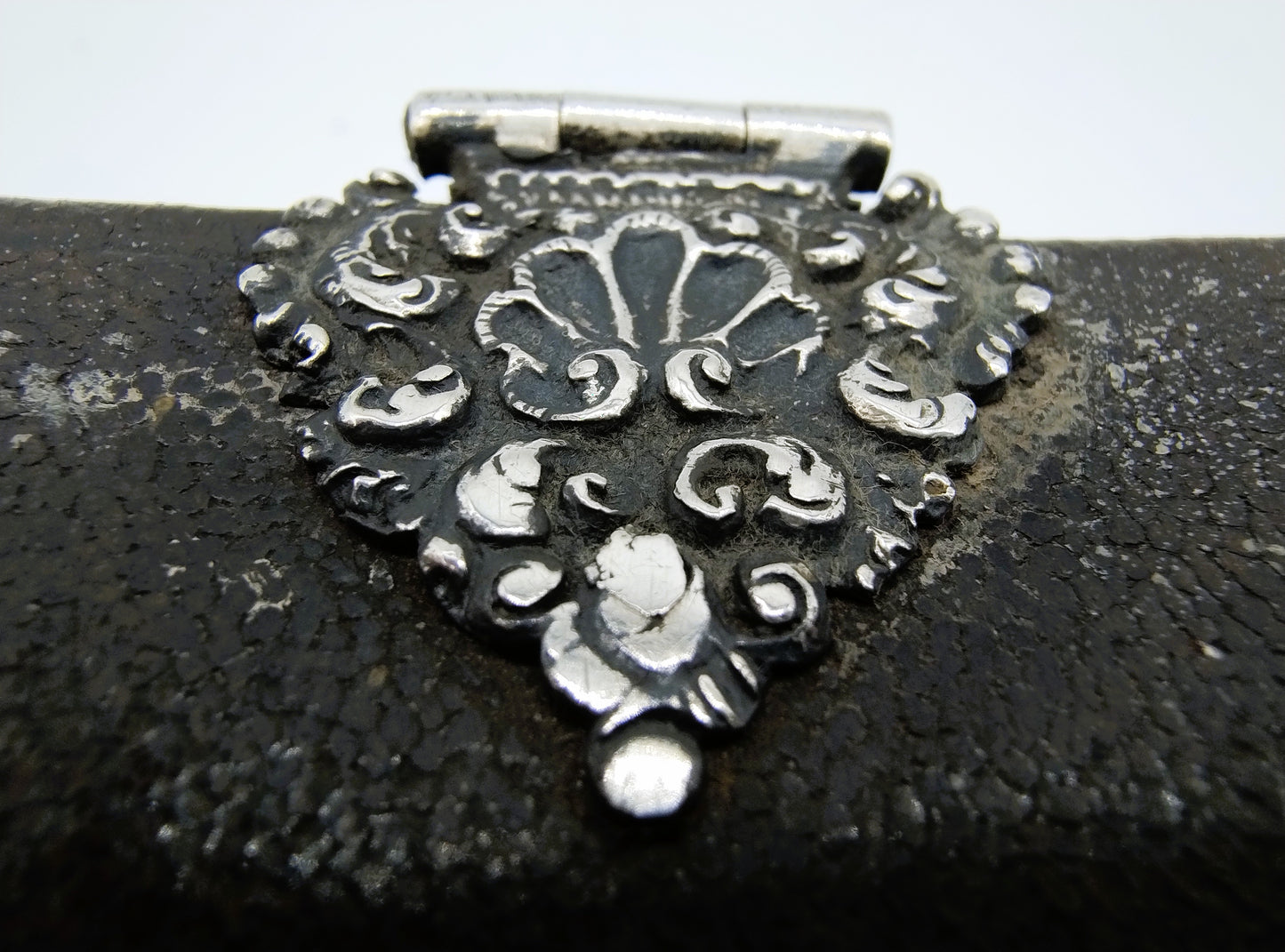 Antique Bible with silver clasp, Dordrecht, 1783