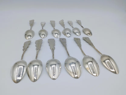12 Zilveren theelepels, G. Huisman en G. v.d. Berg, ca. 1925