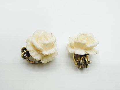 Vintage zilveren clip oorbellen met witte rozen