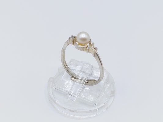 Zilveren ring met parel, universele maat