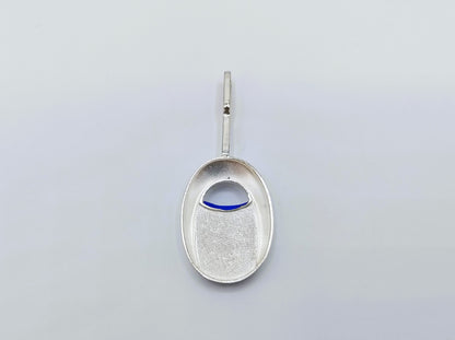 Zilveren design hanger met lapis lazuli, 835