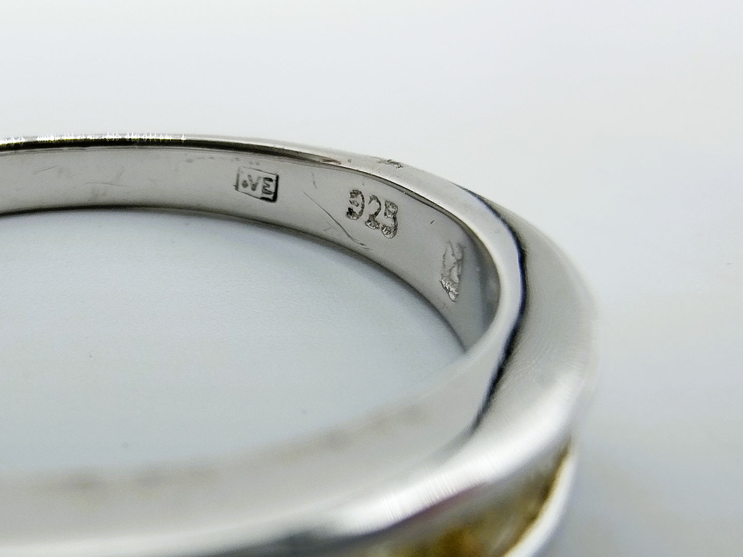 Zilveren Luxenter ring met gele stenen, 19 mm