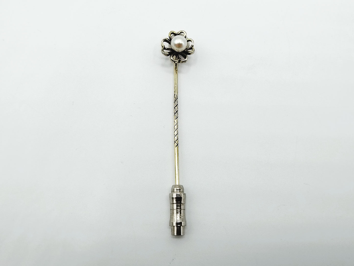 Zilveren reversspeld met parel, J.H. van der Meulen & Zn, Joure, ca. 1990