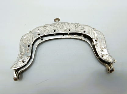 Silver purse clasp, E. van Geelen, Schoonhoven, 1867