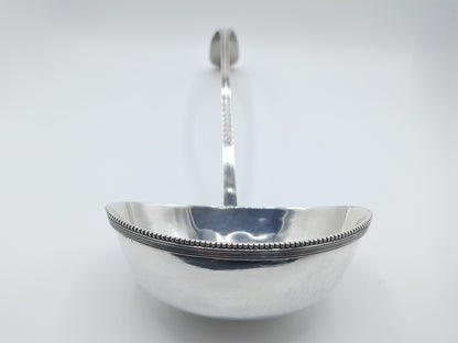 Zilveren soeplepel met parelrand, L. van Giffen, Groningen, 1820