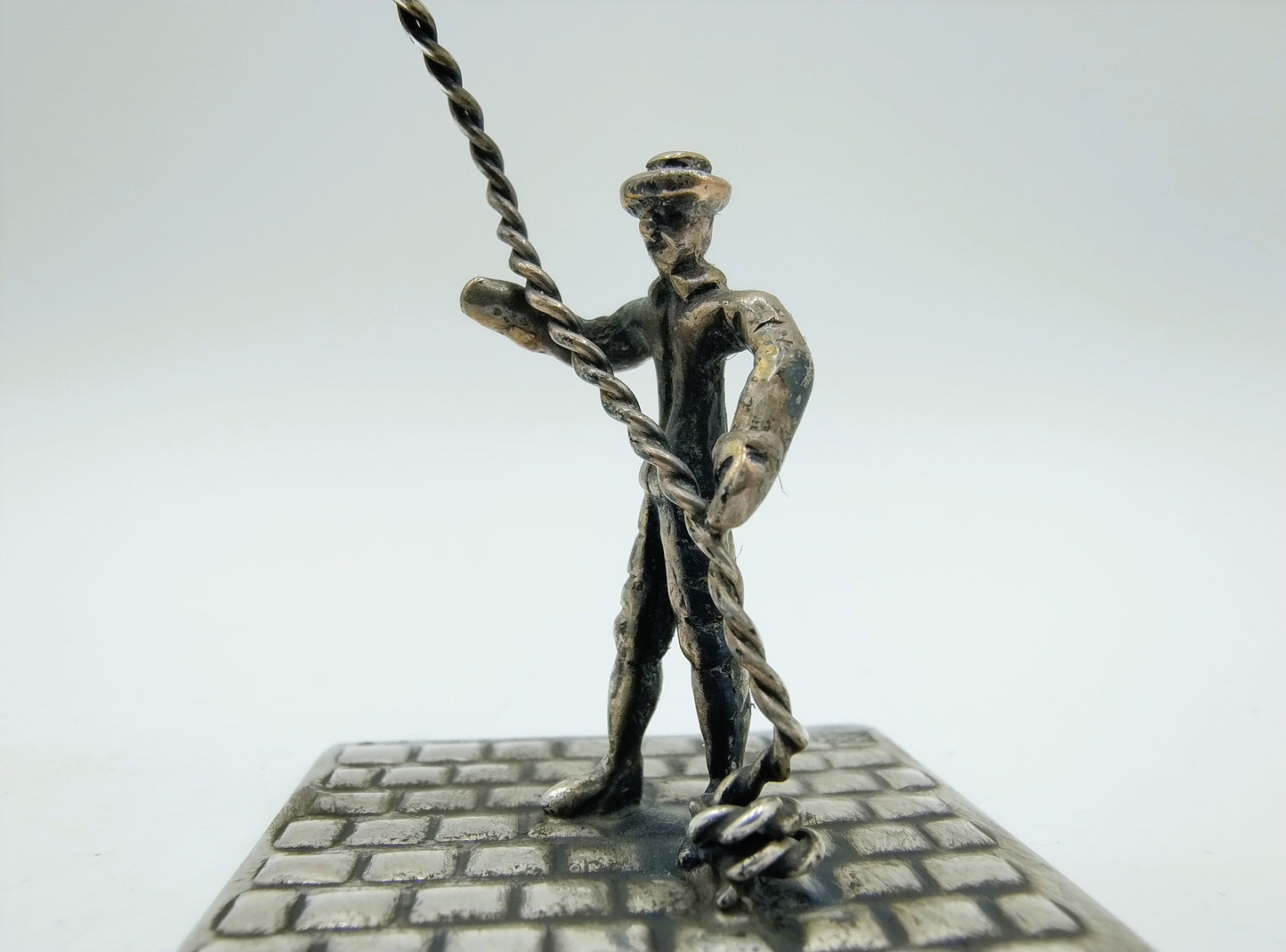 Zilveren miniatuur, man met vlieger, Amsterdam