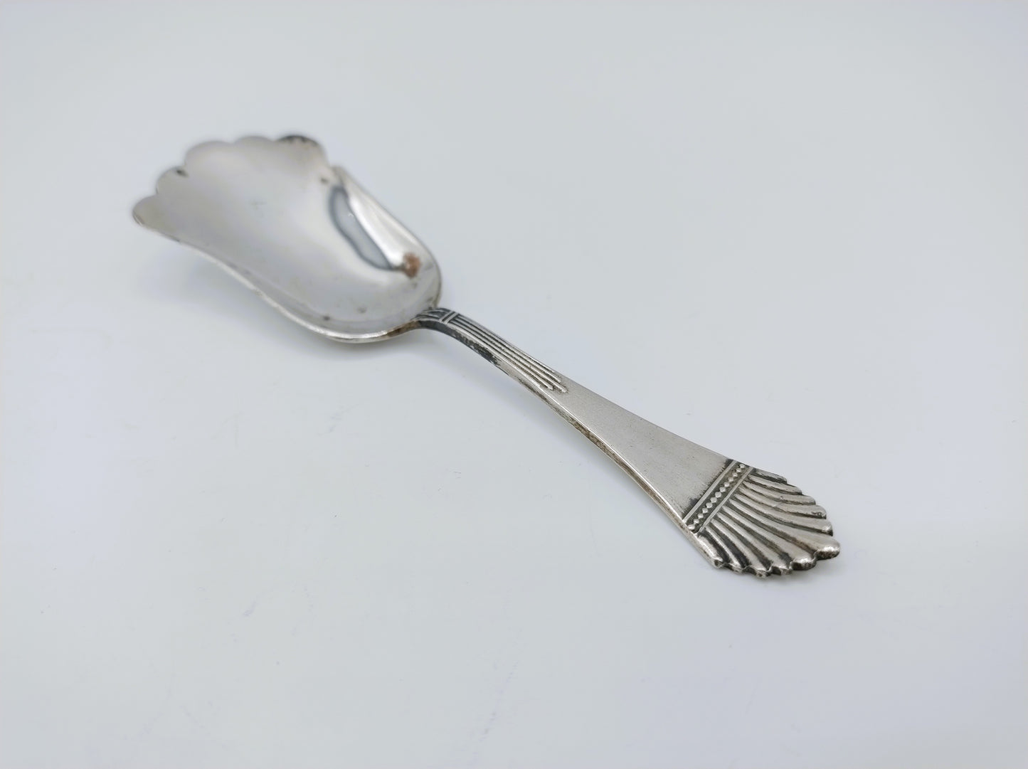 Zilveren suikerlepel, art deco, Nederland, ca. 1900