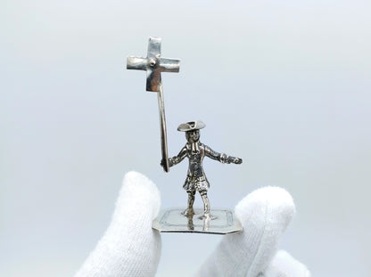 Zilveren miniatuur, man met molen, F. van Strant II, Amsterdam, ca. 1740