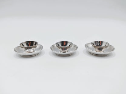 3 Zilveren borden en kommen, F. van Strant I, Amsterdam, ca. 1720