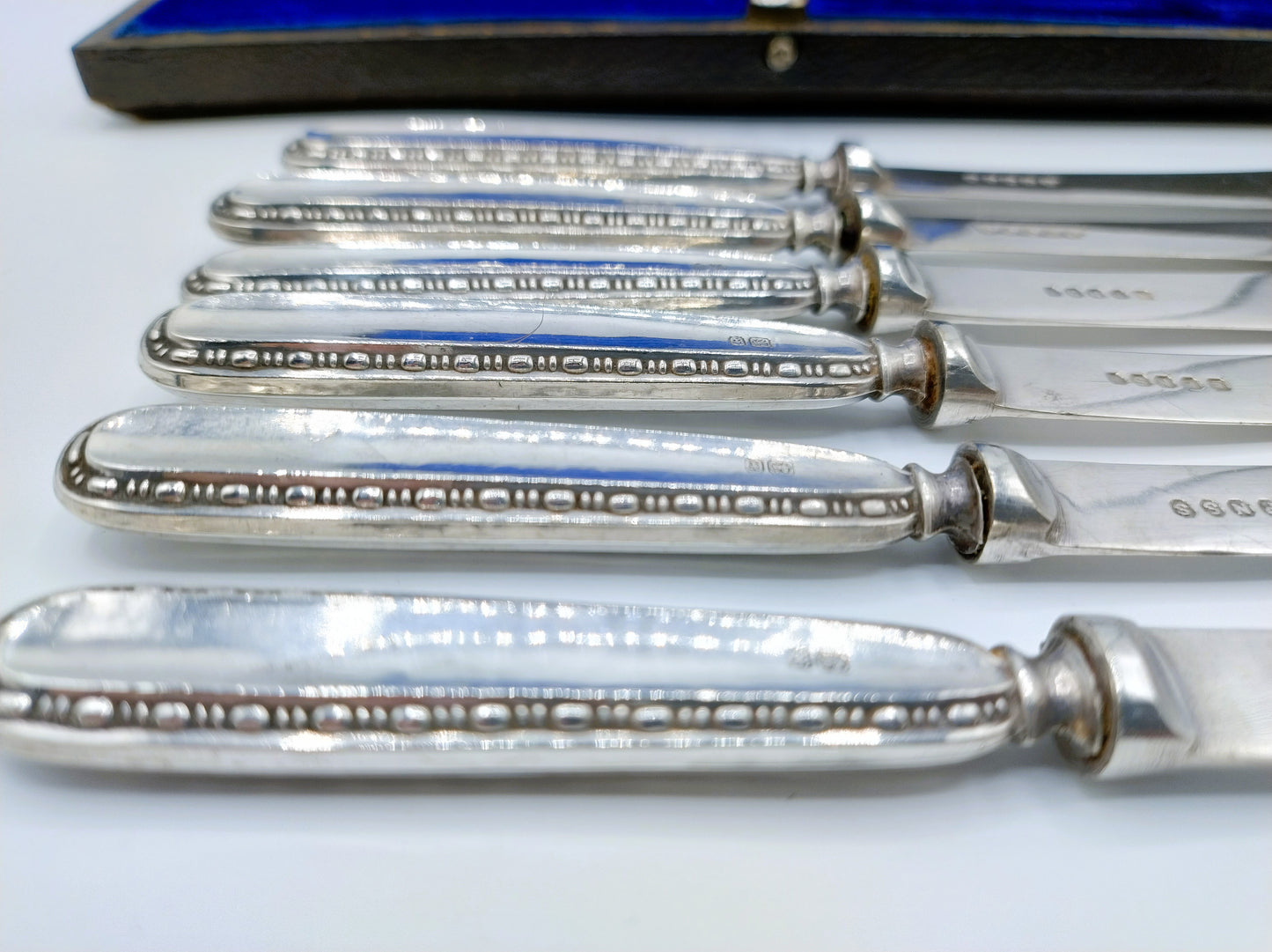 6 Fruitmesjes met zilveren heften, W. Yates Ltd, Sheffield, 1915