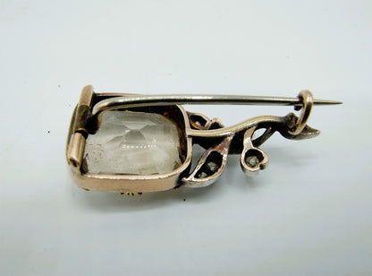 Gouden / zilveren broche met roosdiamanten
