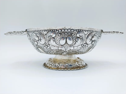 Zilveren brandewijnkom W.C. Schreuder, Sneek, 1730