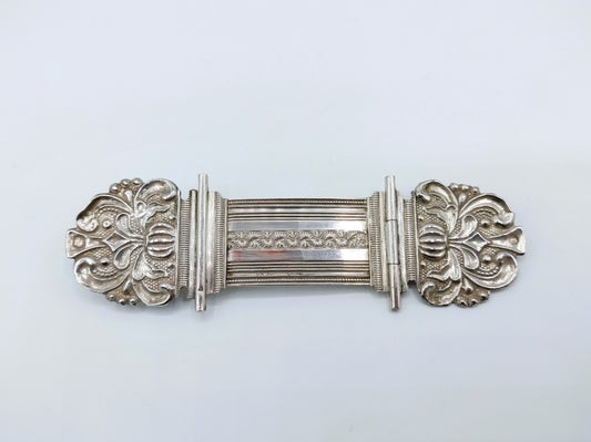 Zilveren bijbelslot broche, J. Kooiman, Schoonhoven, 1866