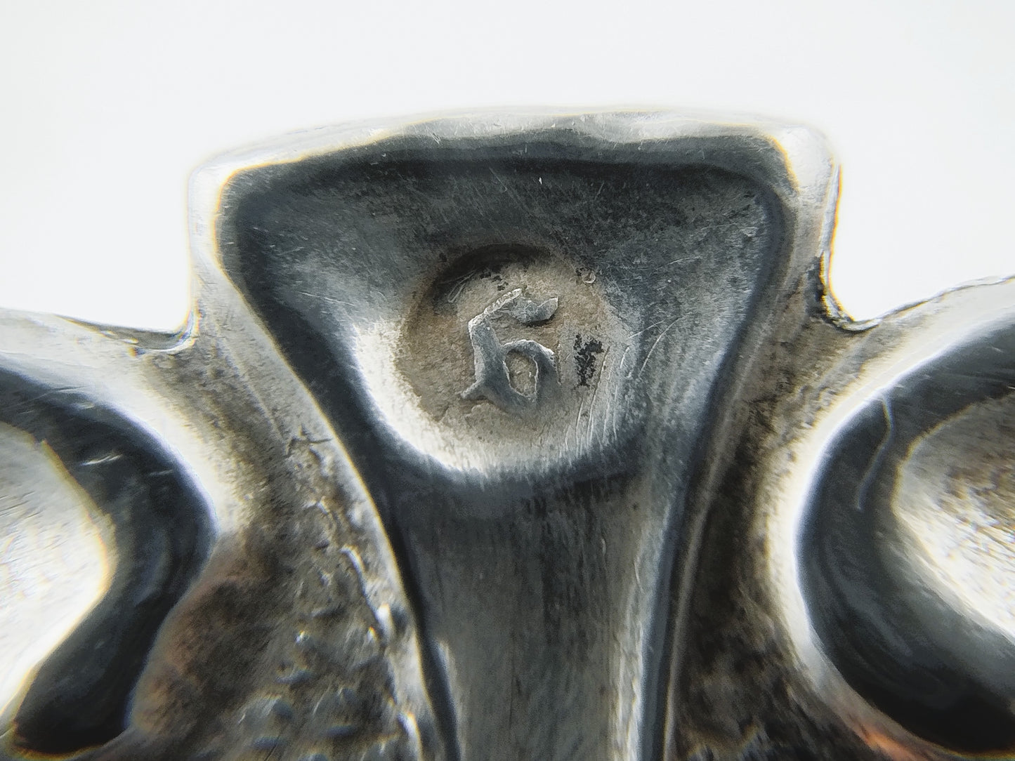 Zilveren bijbelslot broche, J. Kooiman, Schoonhoven, 1866