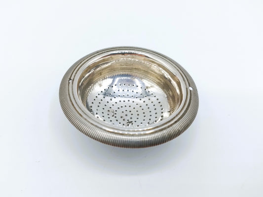 Silver tea strainer, Widow H. Ridder, Groningen, 1858