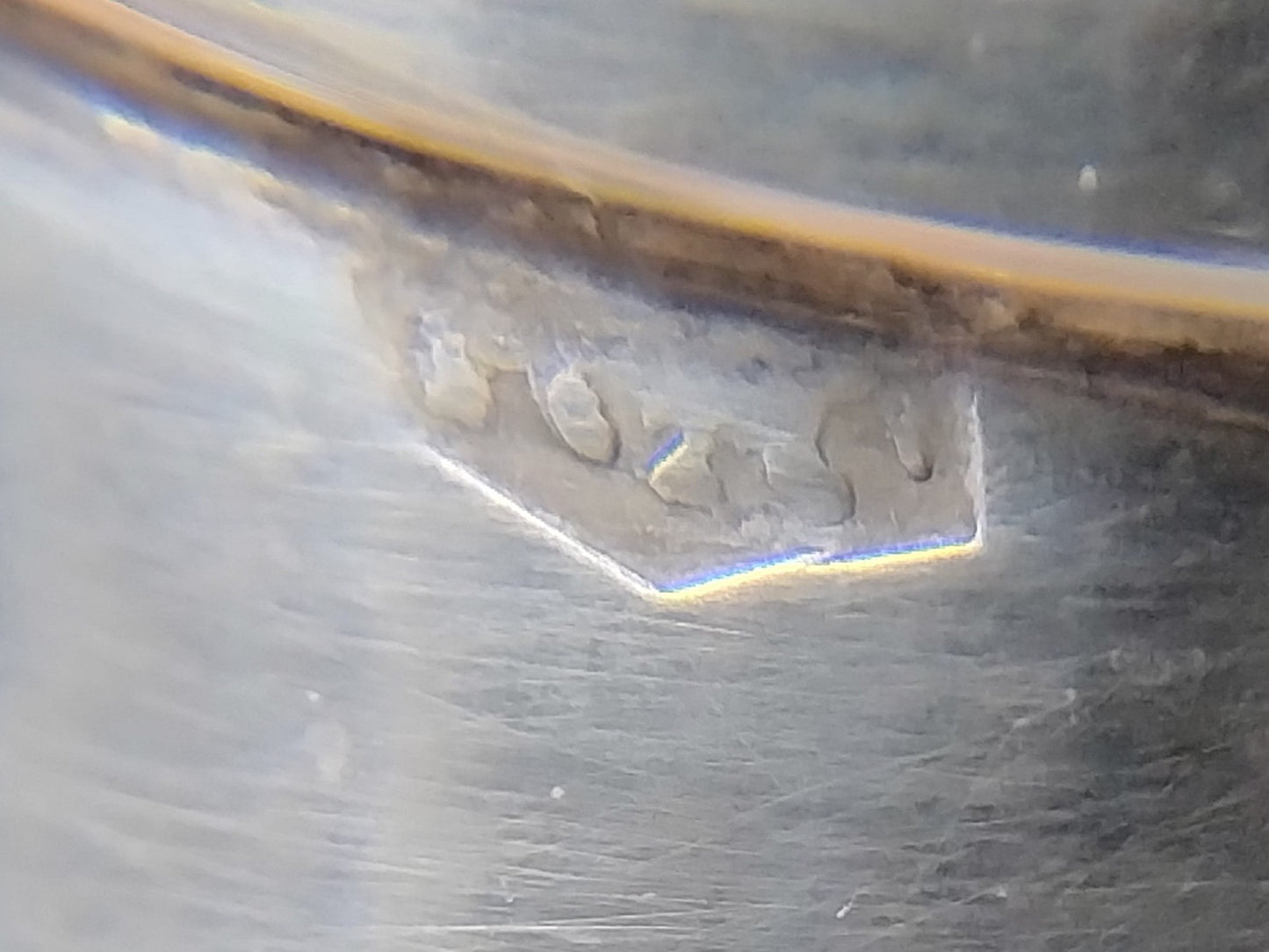 Zilveren zout- of peperstrooier, 1932