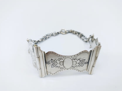 Silver Bible lock bracelet, J. Gaillard, Schoonhoven, 1874