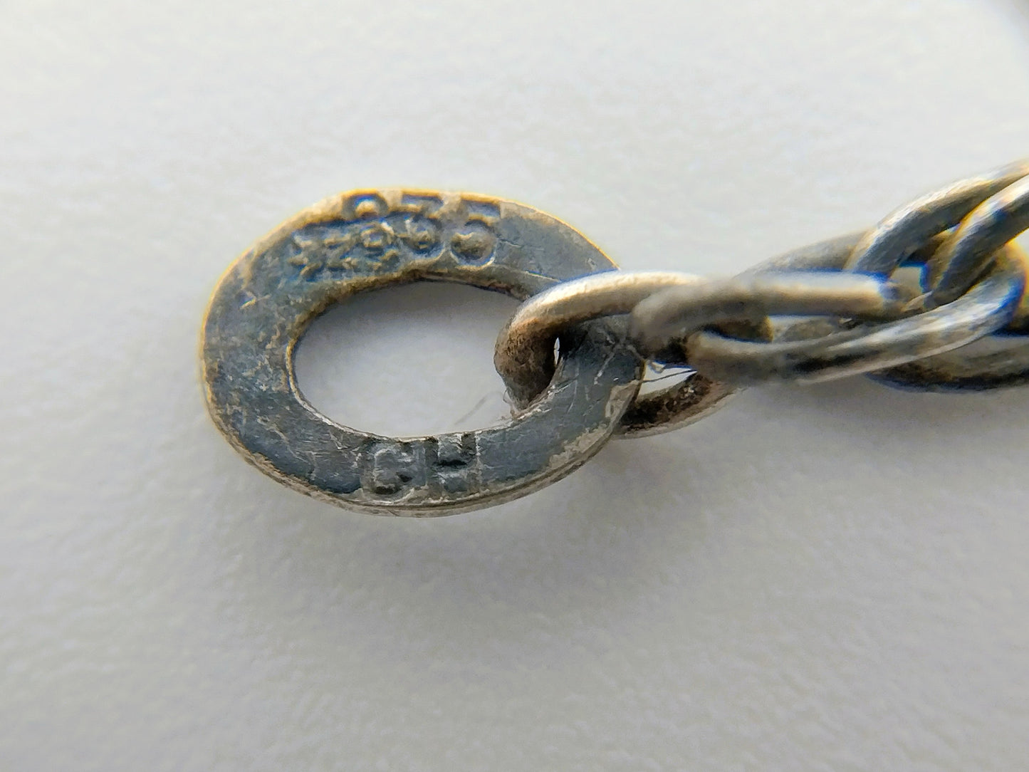 Silberkette mit Tropfenanhänger, 46,5 cm