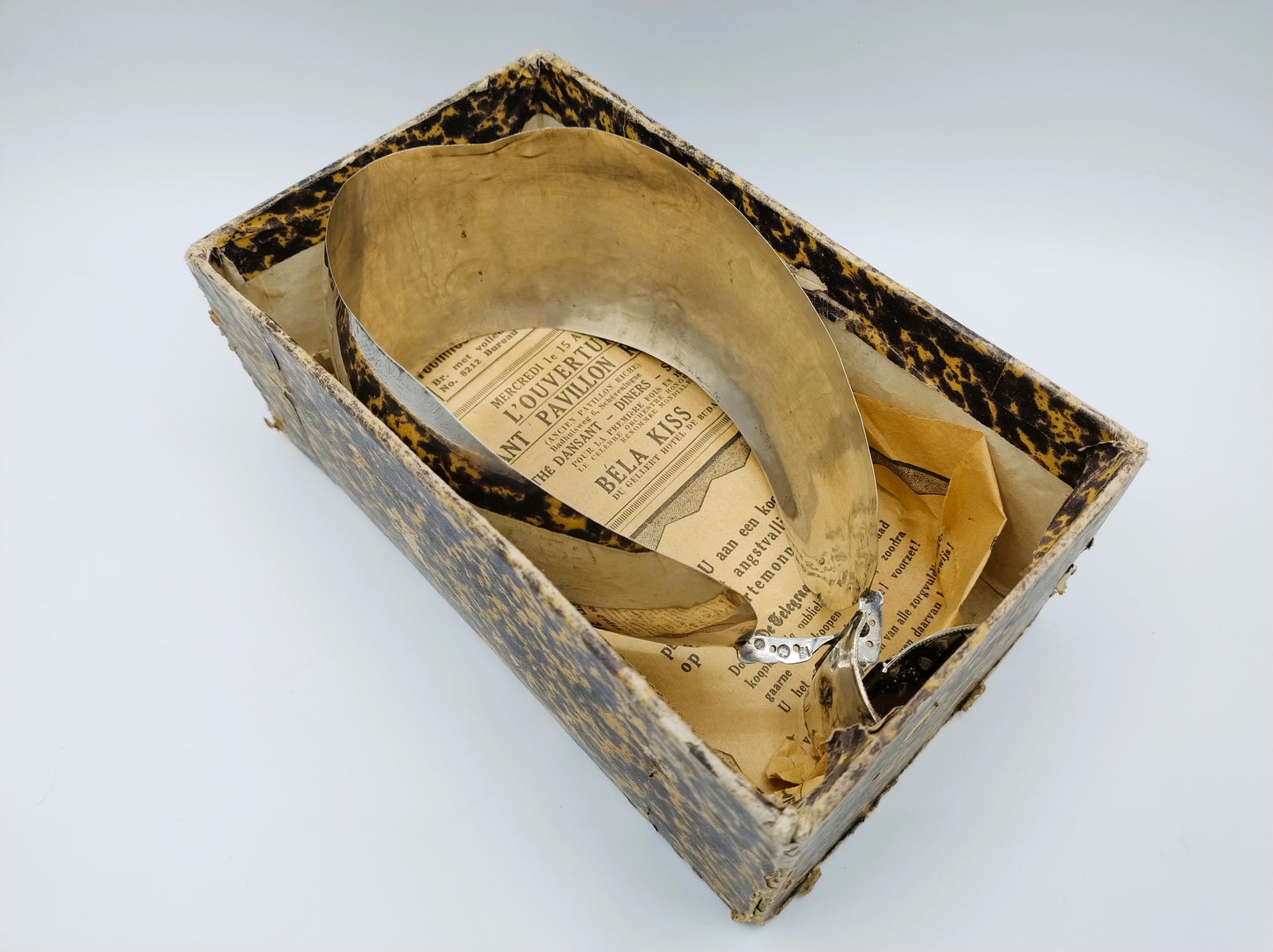 West Frisian silver ear iron, J. &amp; H. Bossert Gz, Alkmaar, 1863