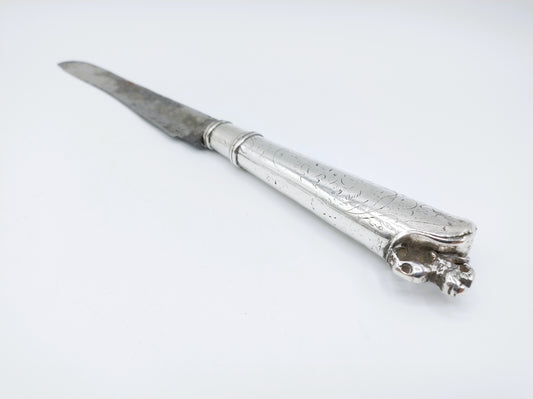 Zilveren mesheft met originele stalen lemmet, 18e eeuws