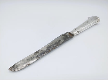 Zilveren mesheft met originele stalen lemmet, 18e eeuws