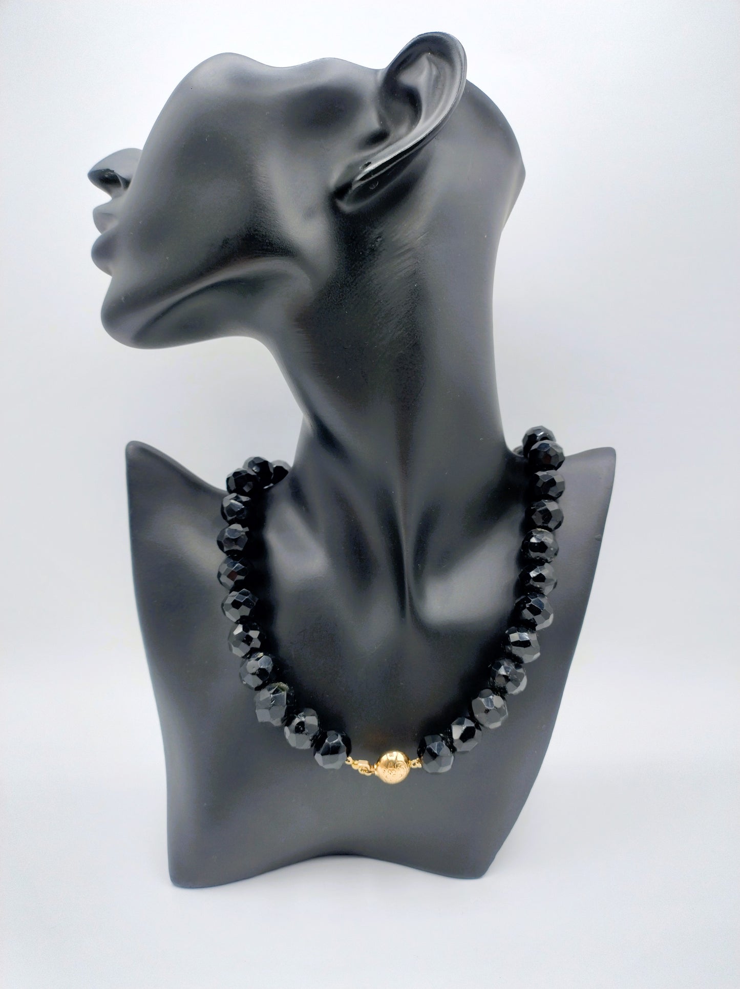 Gitten ketting met gouden bolslot, 47,5 cm