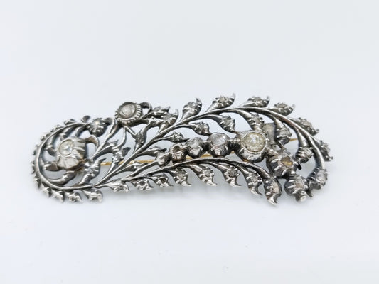 Zilveren veerbroche bezet met ca. 25 roosdiamanten, 19e eeuws