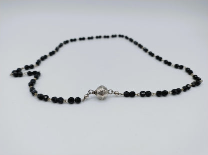 Gitten ketting met een zilveren bolslot, A. de Groot, Schoonhoven, 55,5 cm