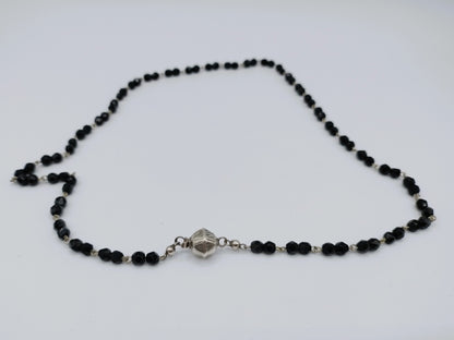 Gitten ketting met een zilveren bolslot, A. de Groot, Schoonhoven, 55,5 cm