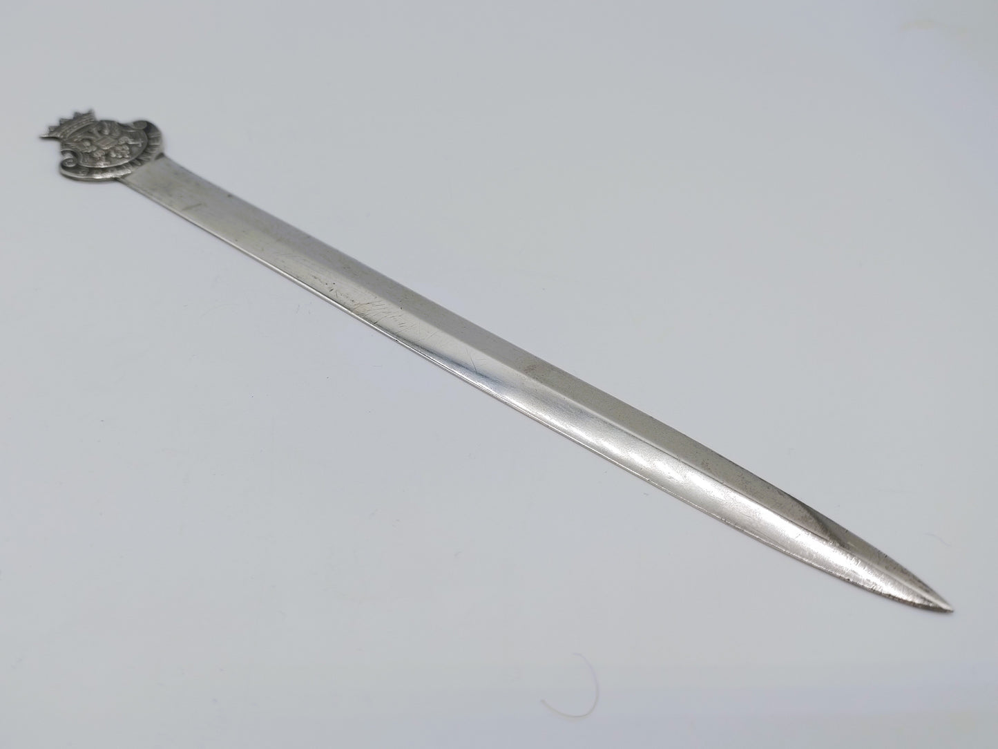 Zilveren brievenopener, Fa. Gerritsen, van Kempen, Zeist.