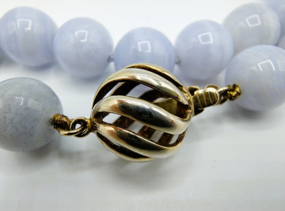 Blauw agaten ketting met zilveren slot, 83 cm