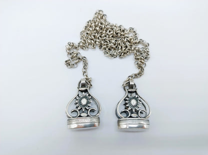 Zilveren heren chatelaine, Fa. Niekerk, Schoonhoven, 87 cm.